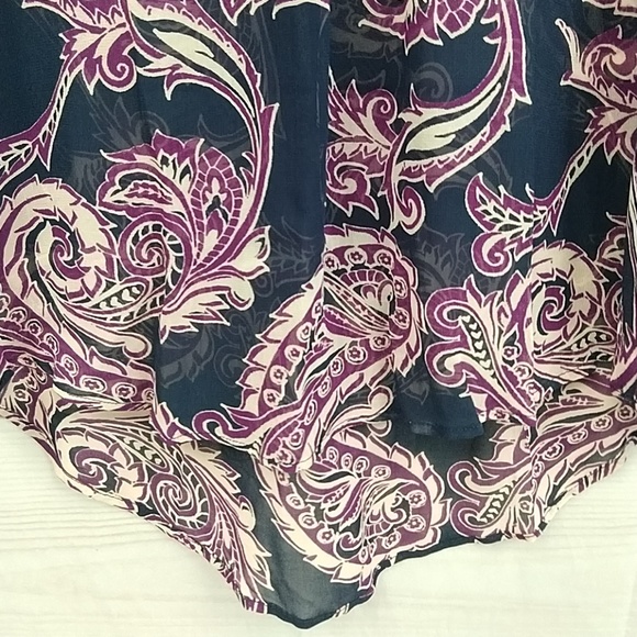 Lucky Brand Sheer Paisley Hi Low Tunic - Picture 4 of 8